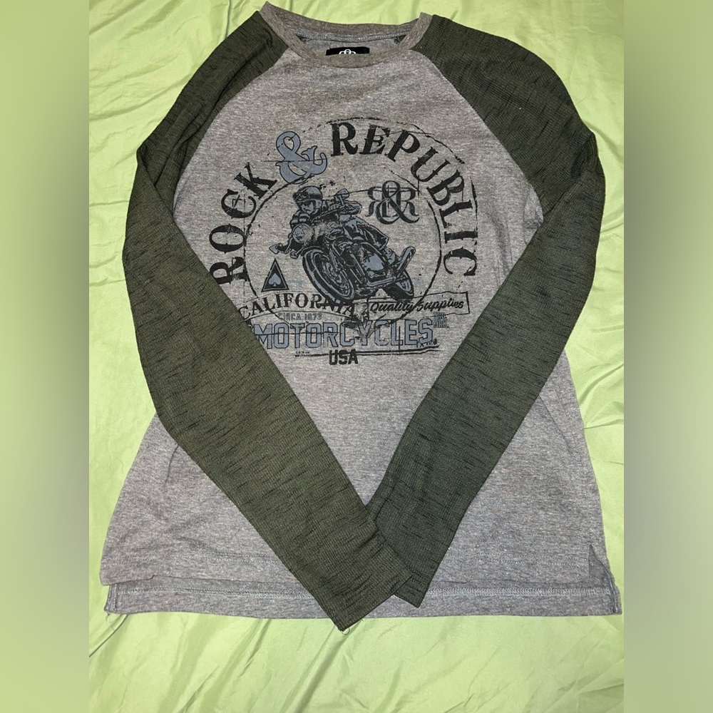 Mens Medium Rock & Republic Long Sleeve Shirt
